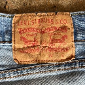 541 Levi’s
